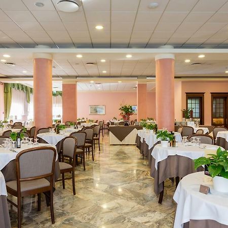 Hotel Columbia Terme Abano Terme Esterno foto