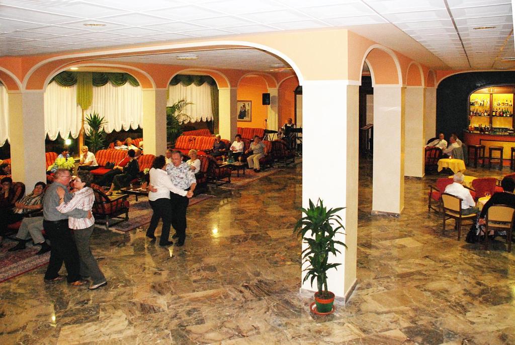Hotel Columbia Terme Abano Terme Esterno foto