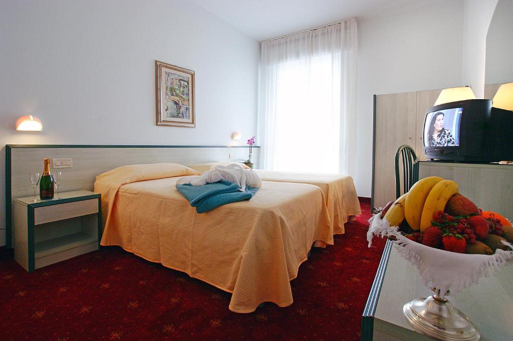 Hotel Columbia Terme Abano Terme Esterno foto