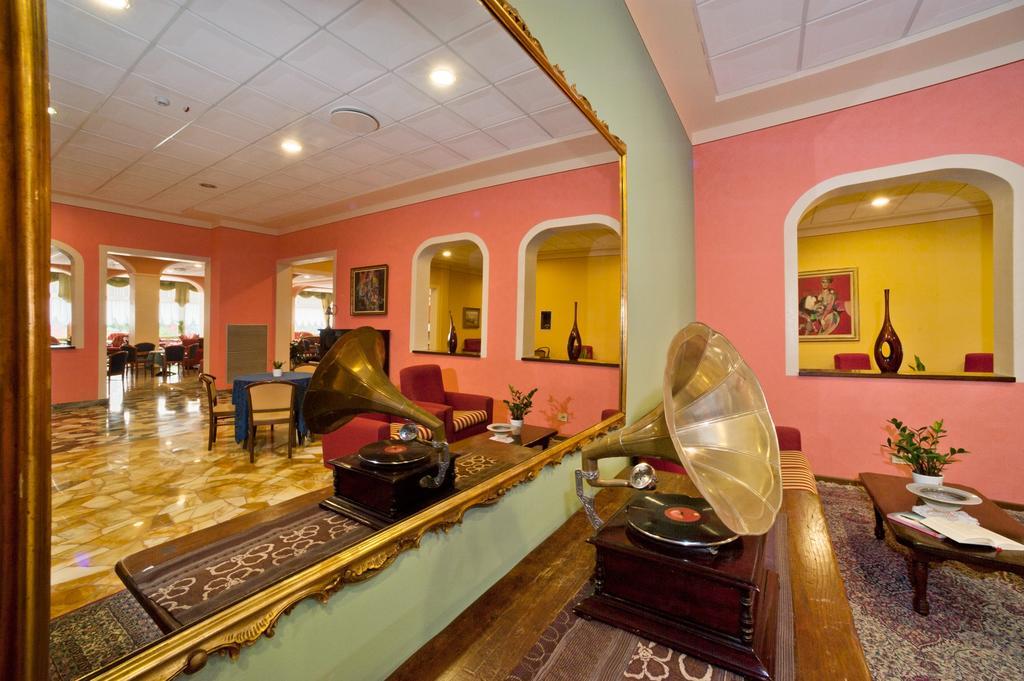 Hotel Columbia Terme Abano Terme Esterno foto