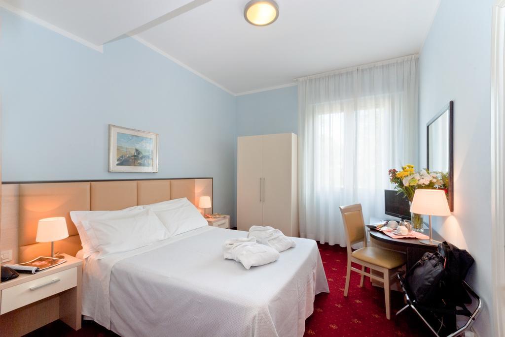Hotel Columbia Terme Abano Terme Esterno foto