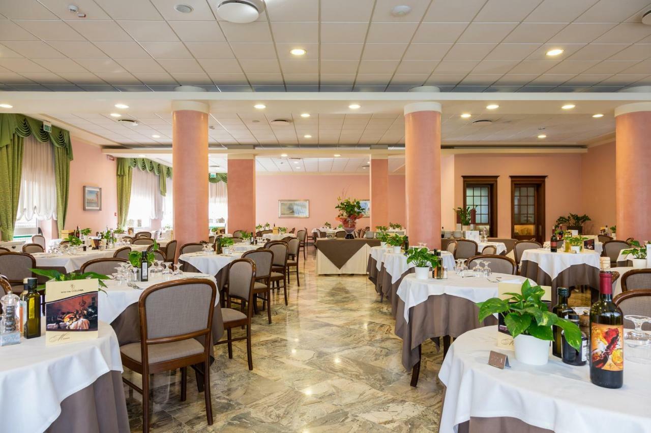 Hotel Columbia Terme Abano Terme Esterno foto