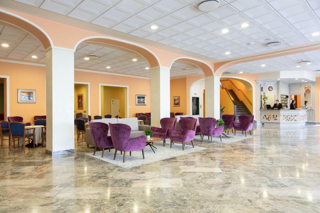 Hotel Columbia Terme Abano Terme Esterno foto
